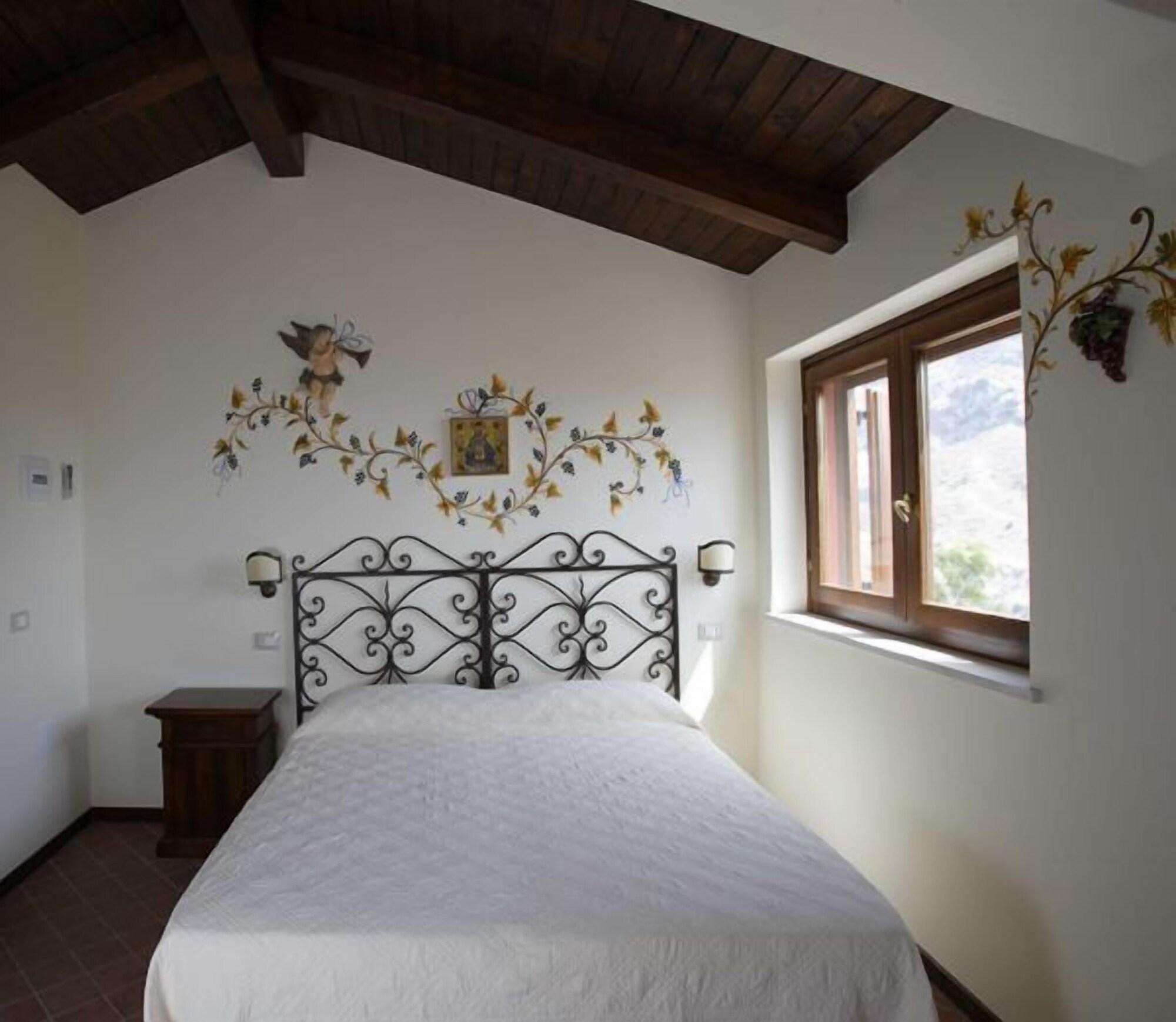 בית הארחה טאורמינה 	Casale Di Caterina מראה חיצוני תמונה
